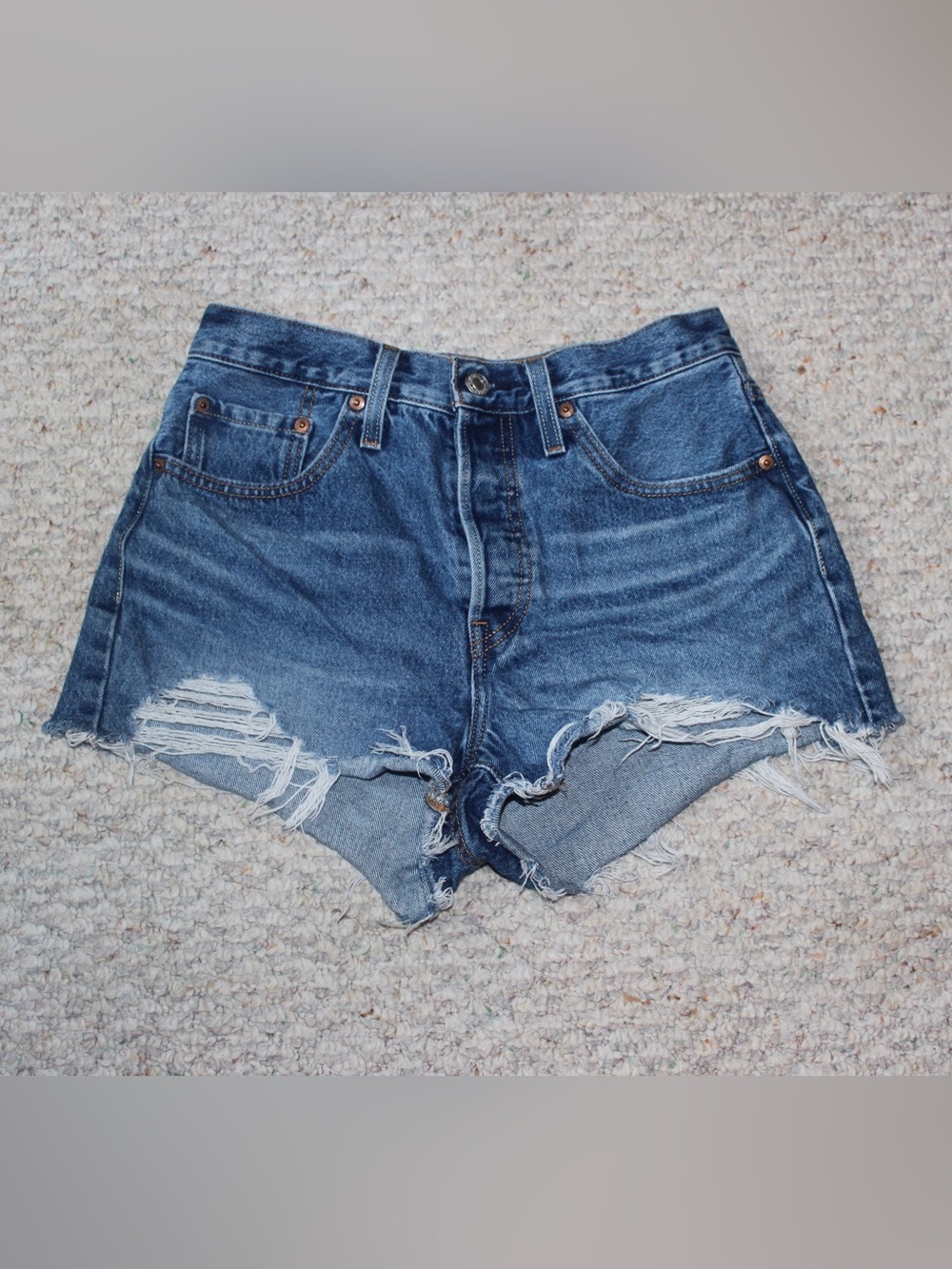 Levi’s 501 distressed shorts